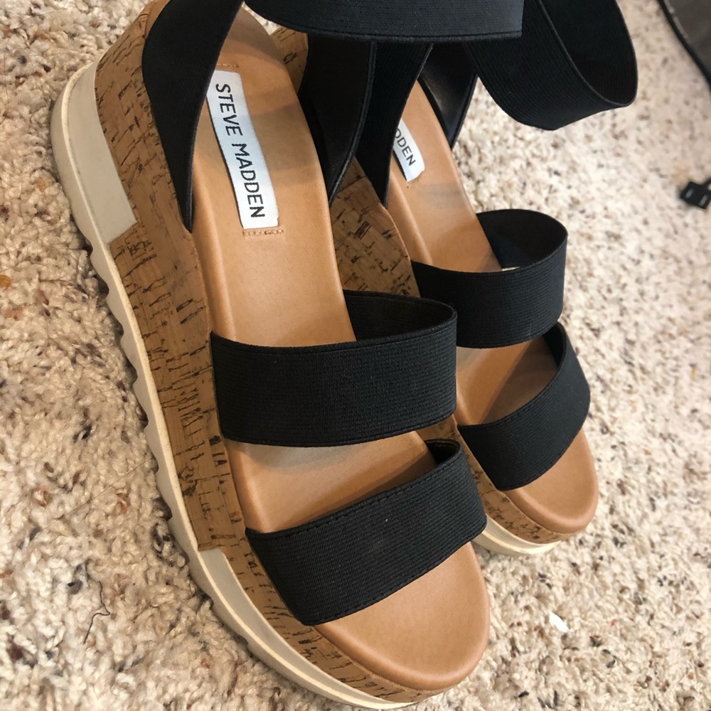 Steve Madden sandal